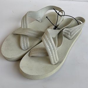 Vintage ORIGINAL FLOJOS — UNISEX SANDAL Men’s 5 / Women’s 6‎